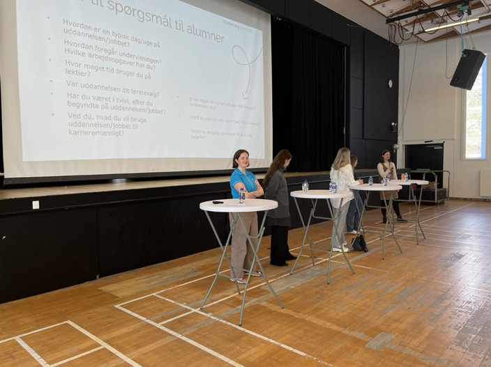 alumner i salen